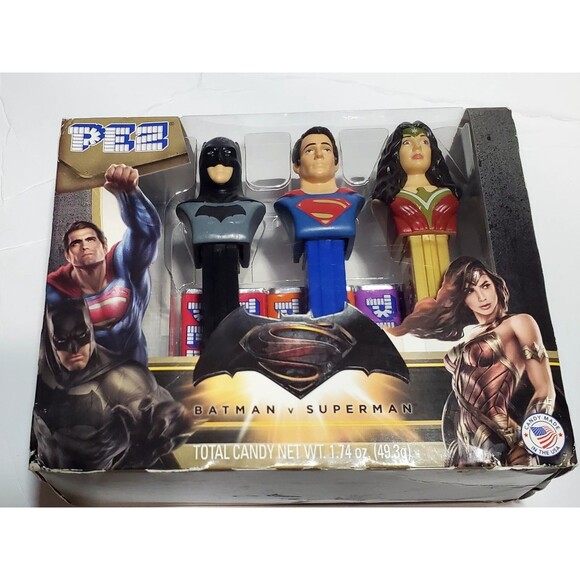 Pez Dispensers Batman v Superman : Dawn of Justice Wonder Women Superman Batman - Picture 7 of 14